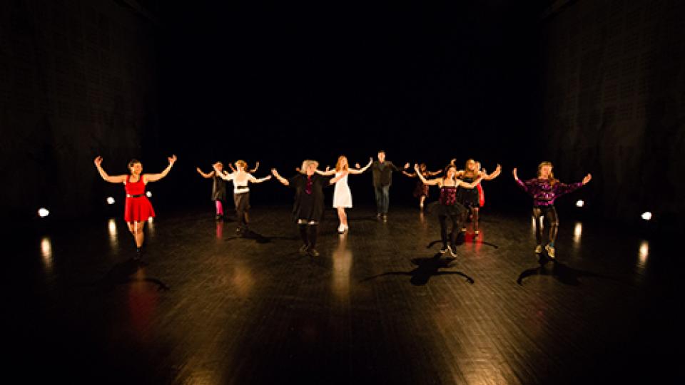 spectacle troupe Cévennes - chorégraphie Brigitte Négro