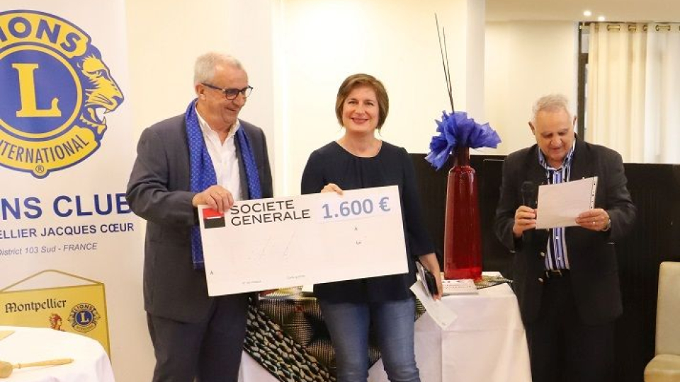 Remise de chèque par le Lion's Club Jacques Coeur 2019