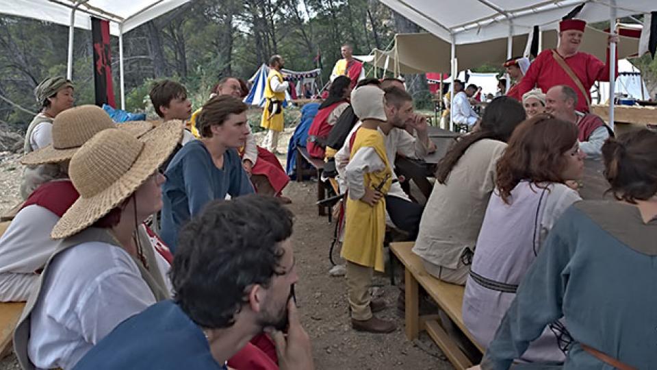 La remise des prix du tournoi de tir à l'arc - 2ème et 3ème prix pour les Compagnons.