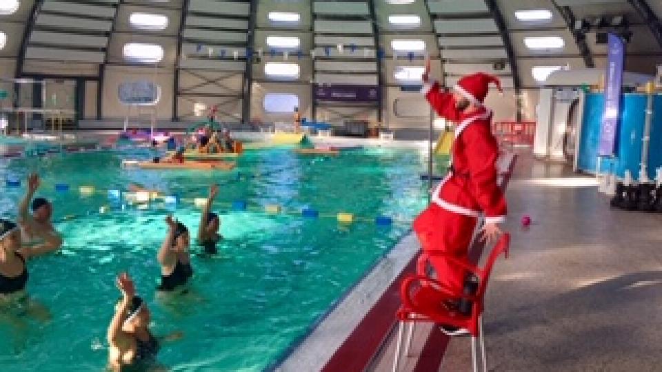 aquagym avec le père Noêl...