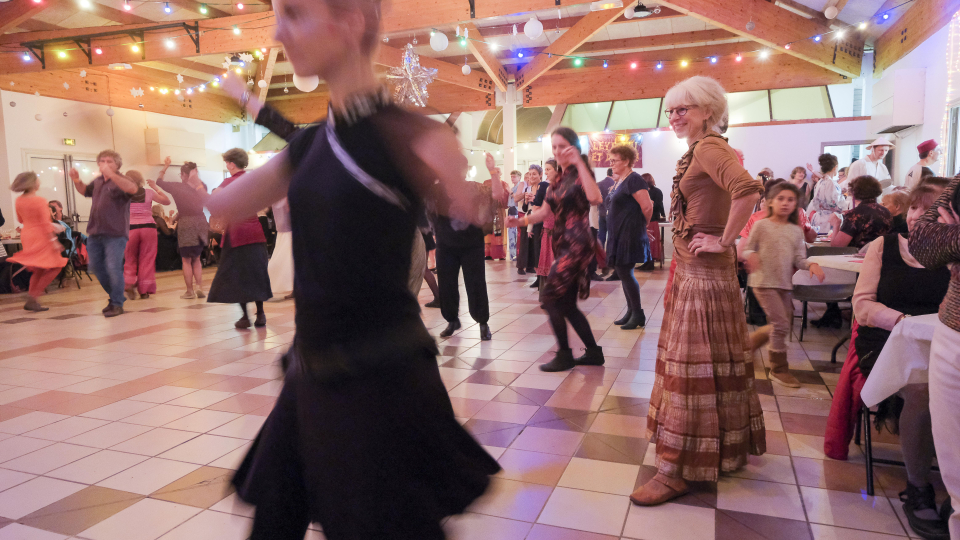 La danse éveille la joie de vivre ! 