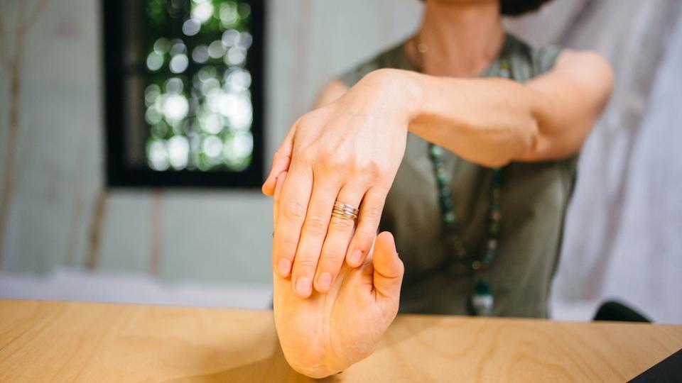 étirement des mains et des poignets